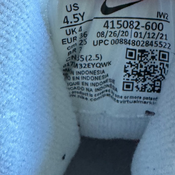 Nike AIR more uptempo Big Kid Youth Red And Black Shoes Size 4.5 Y - Picture 6 of 6